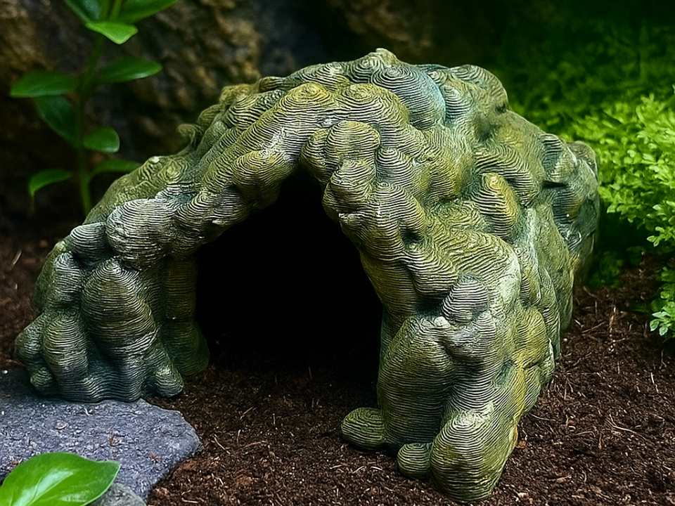 Big Stone Hideout — licensed source view 1; supplied unpainted in chosen filament colour Main image