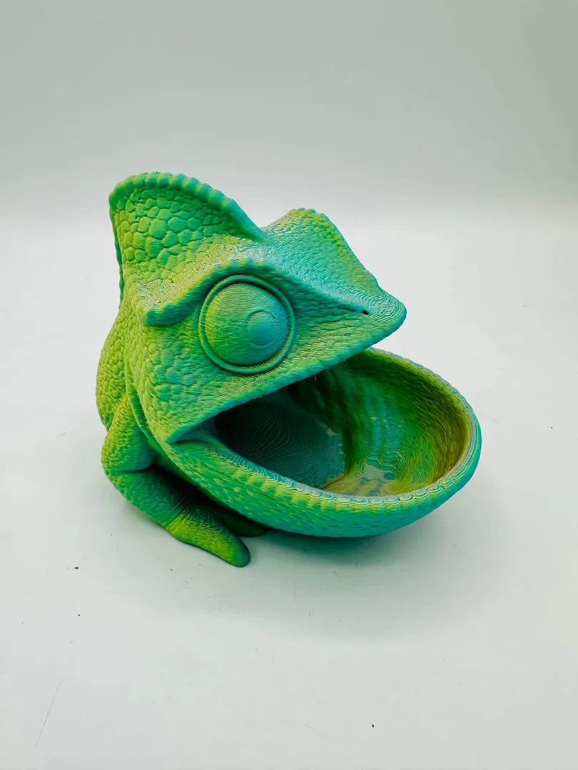 Chameleon Box — original licensed view 1