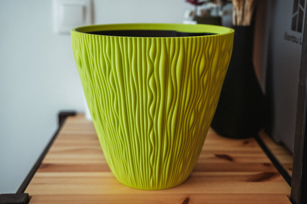Ikigaiform Dusk Shadow Wave Planter, original gallery image 17