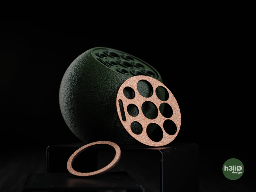 Gaia Pen Organizer — designer product photograph