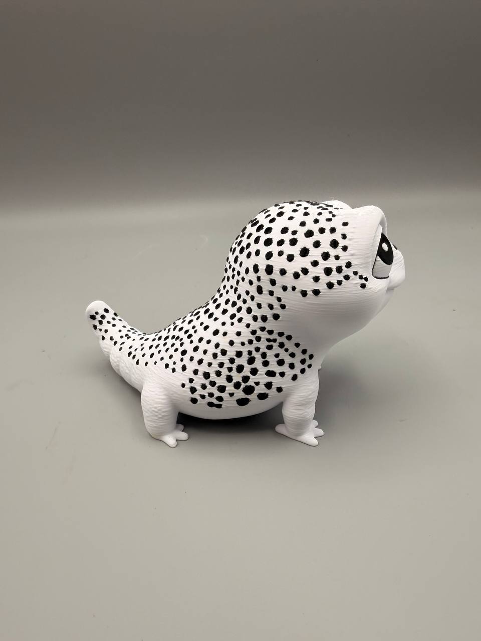 Gecko Couple — licensed designer product photograph