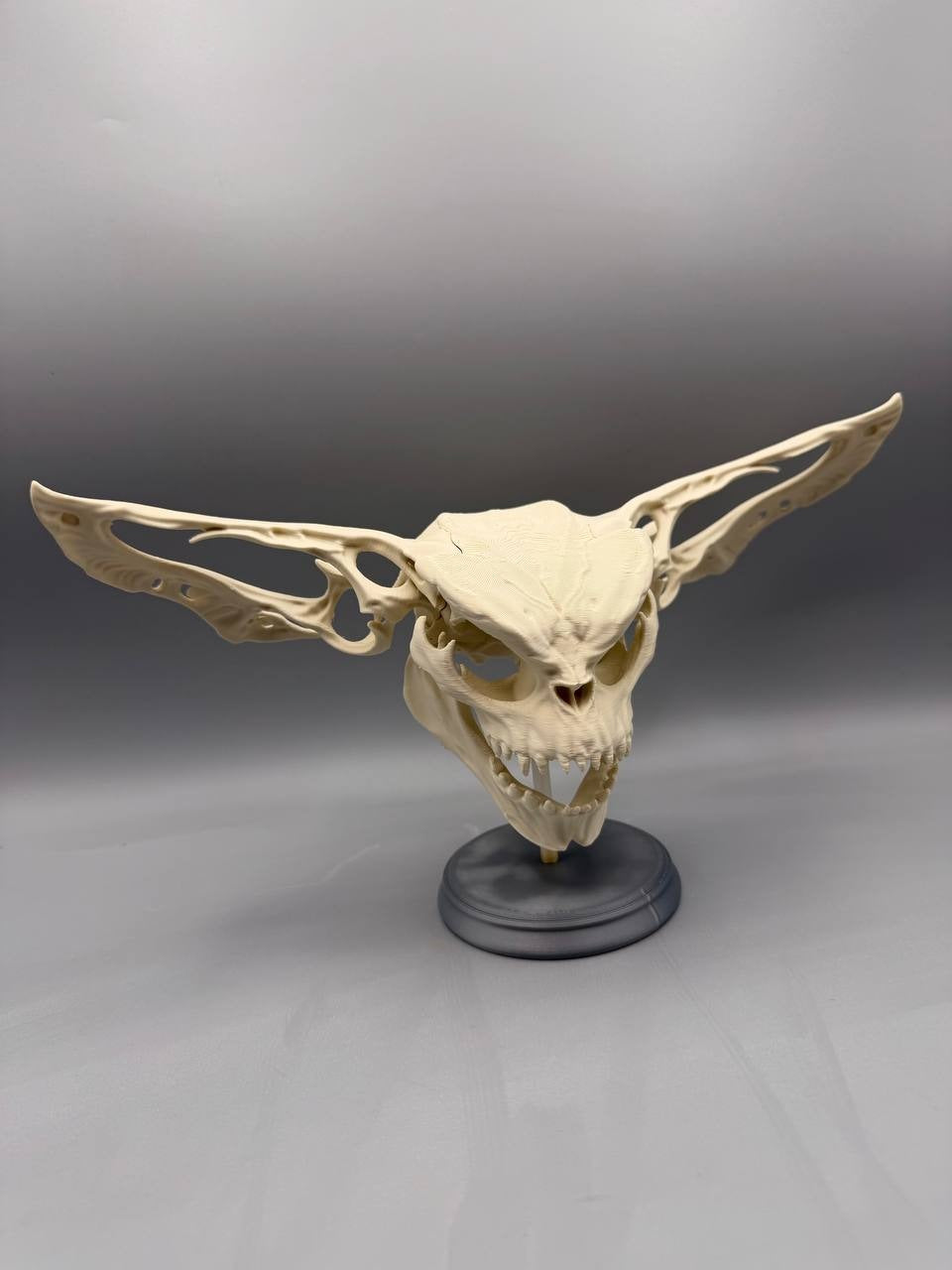 Gremlin Skull — original designer photograph