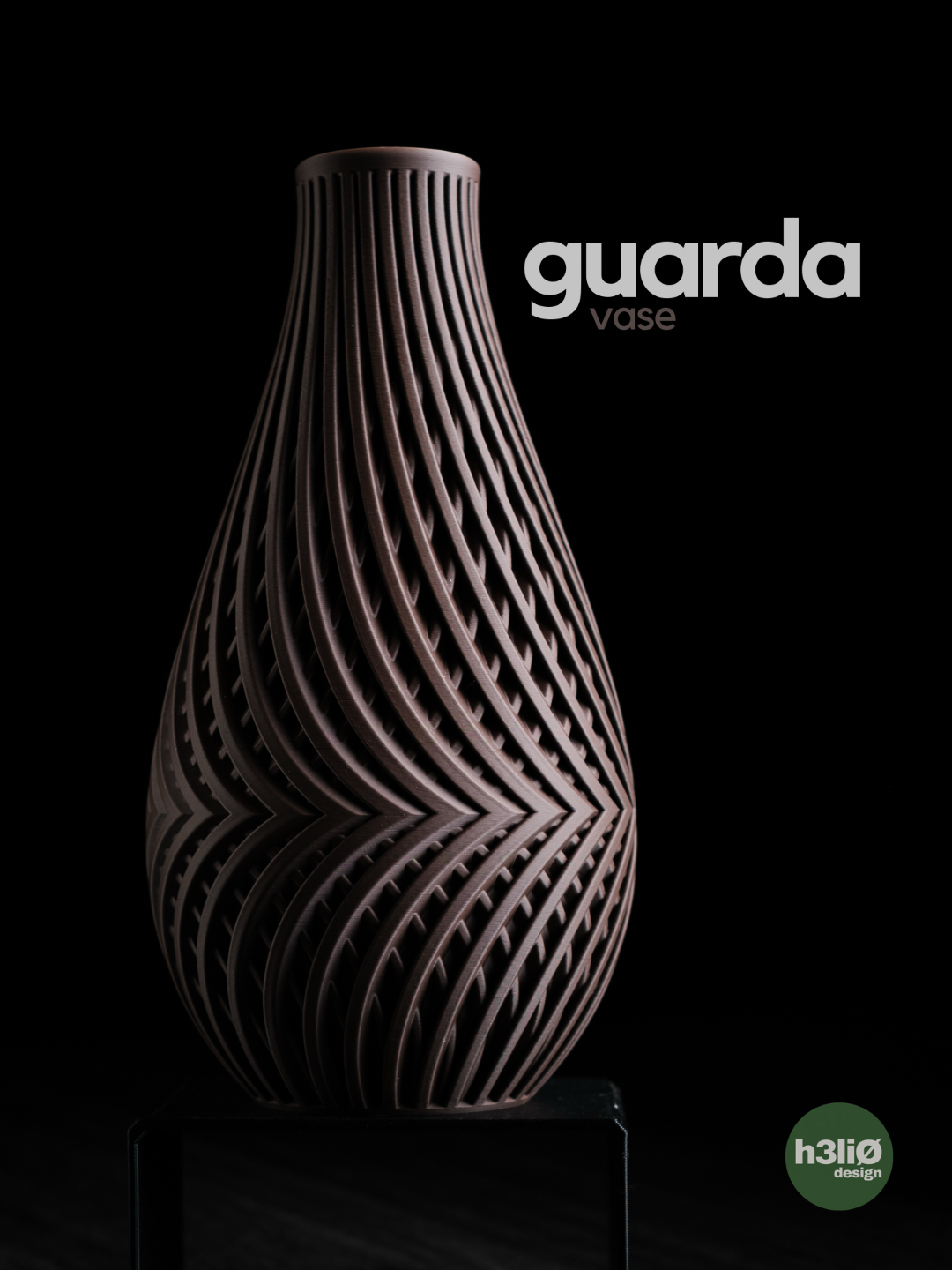 Guarda Sculptural Vase Secondary image