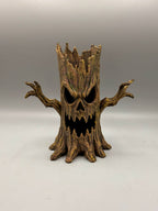 Haunted Hollow Stump – gallery