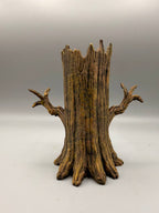 Haunted Hollow Stump – gallery