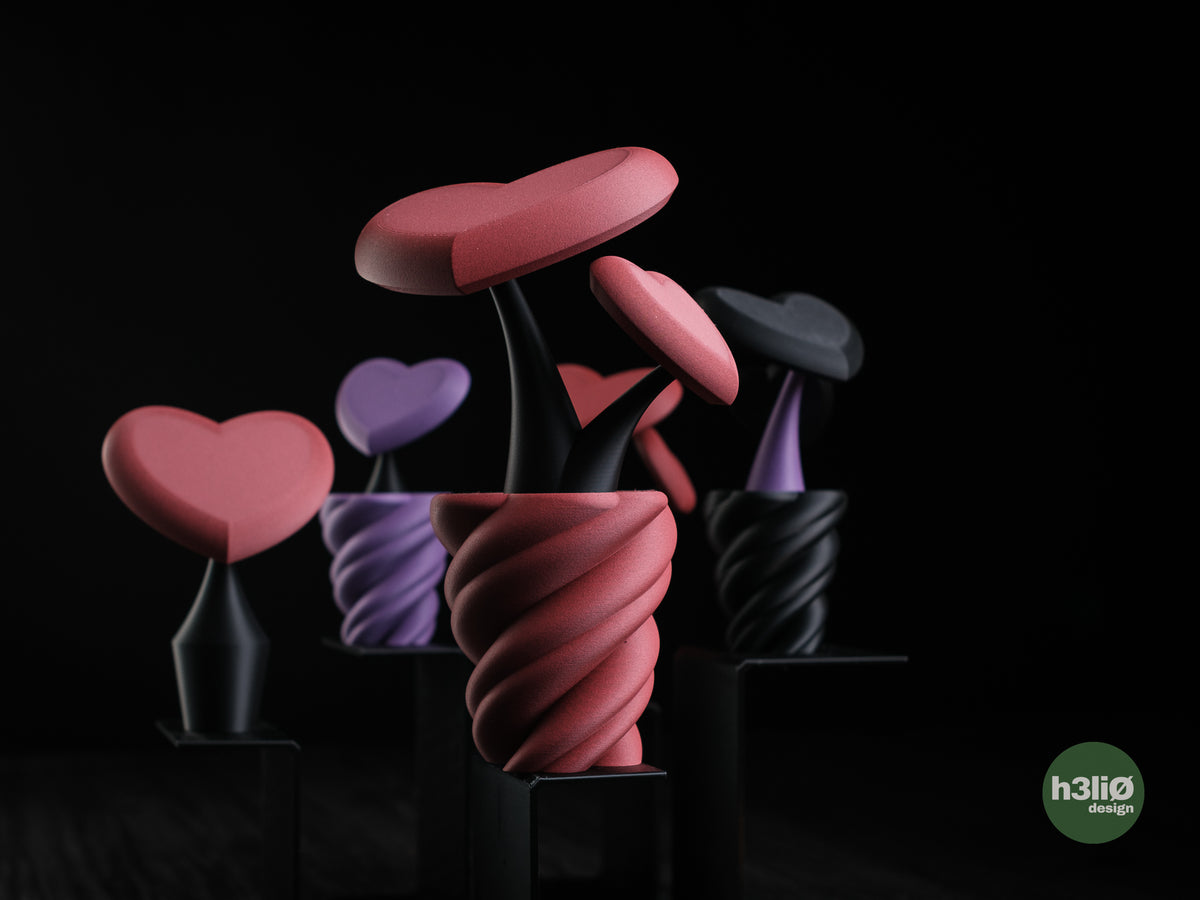 Hearts Vase – gallery