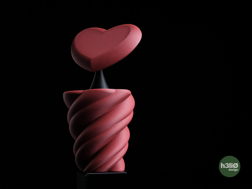 Hearts Vase – gallery