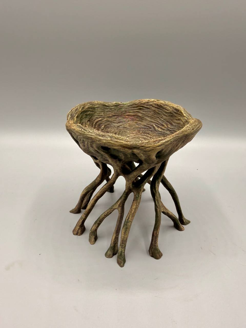 Large Root Planter — licensed source view 4; supplied unpainted in chosen colour