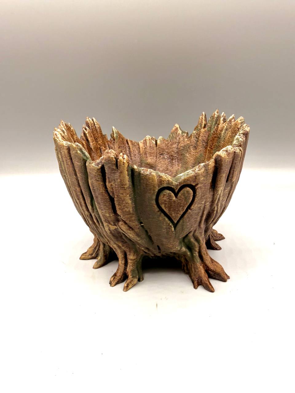 Love Tree Planter 2541688 — designer reference view