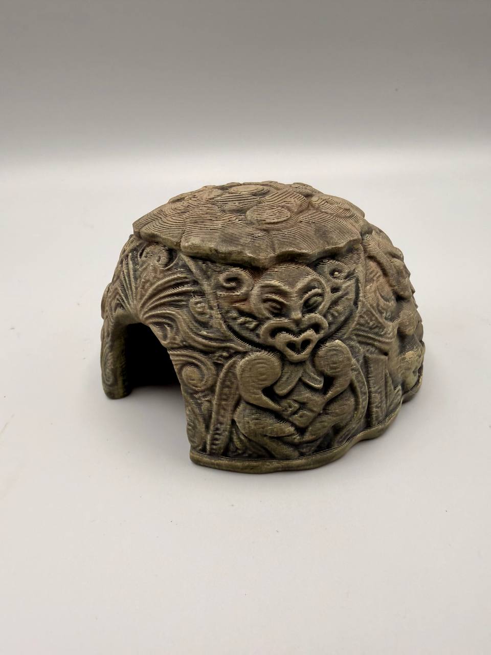 Maori Dome Hideout — licensed designer photo; supplied unpainted in your chosen colour