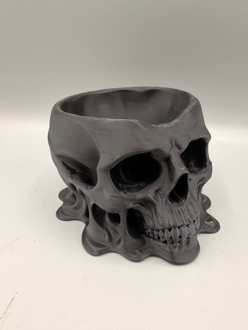 Melted Skull Bowl — design reference; supplied unpainted in the selected PETG colour