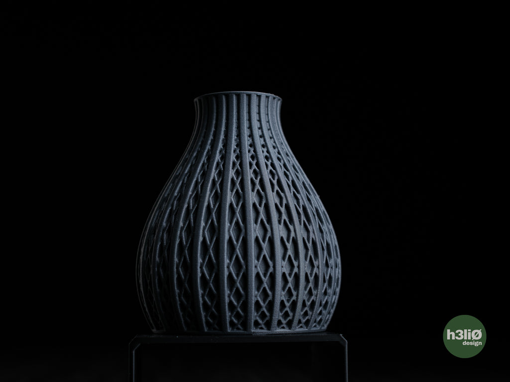 Perpetuo vase – gallery