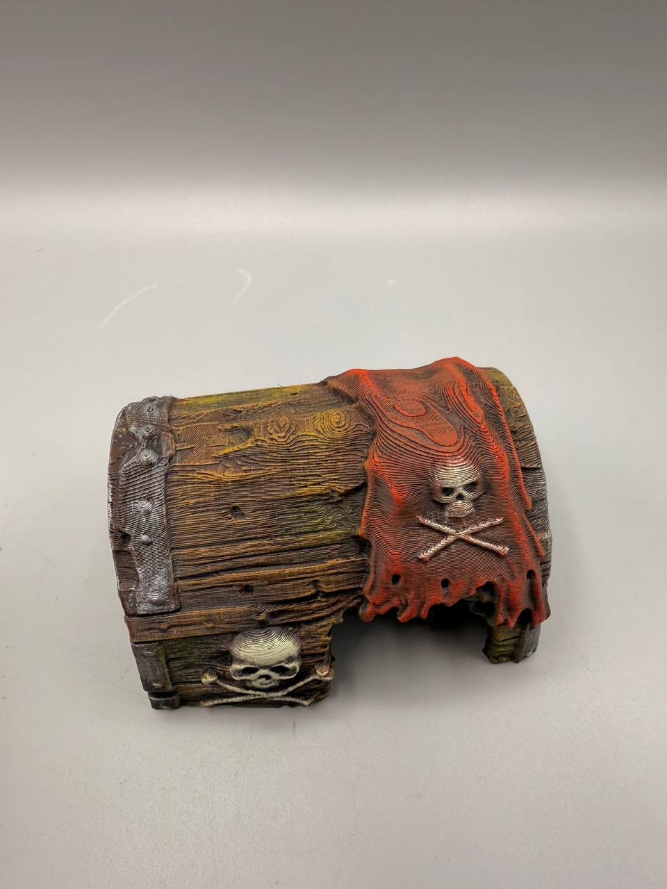 Skull Chest Hideout — product view