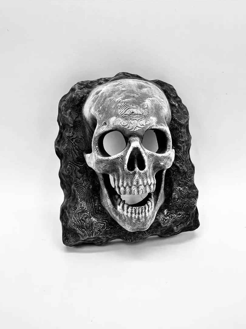 Skull Wall Magnetic Hide — licensed product view; supplied unpainted in your chosen PETG colour