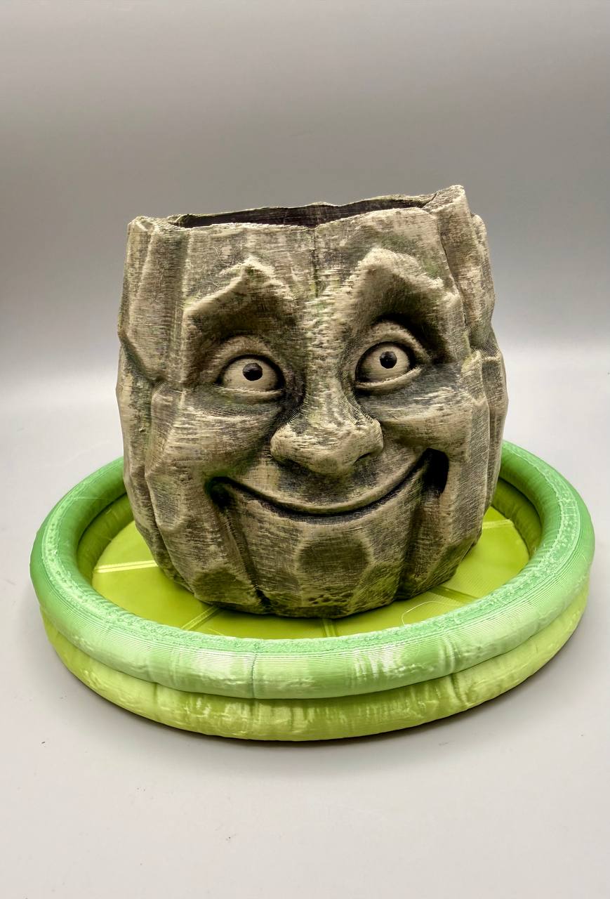 Smiling Stone Planter — product view 6