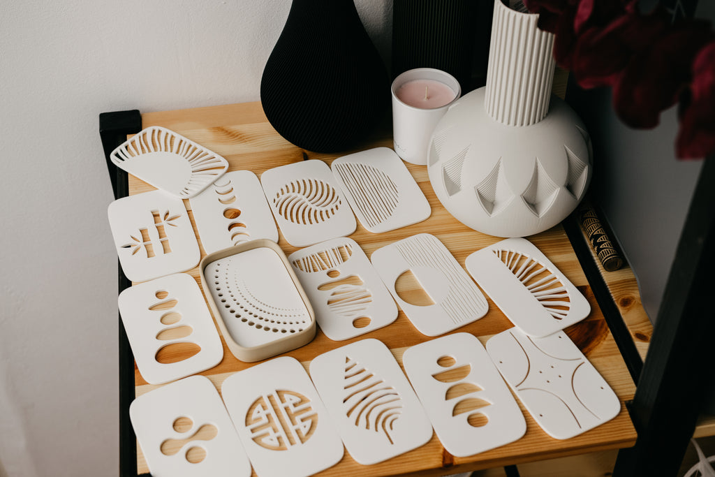 Soap Dish Collection 3 — PLA outer dish and removable patterned insert; separate colour choices