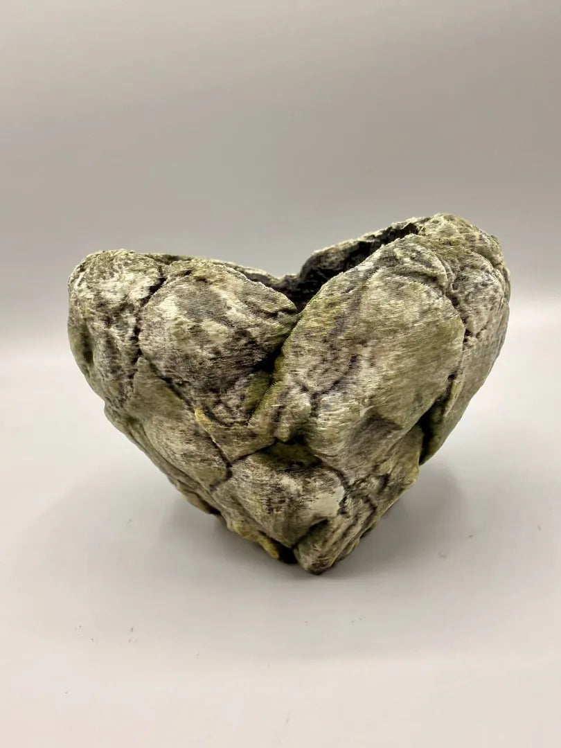 Stone Heart Planter — licensed original product photo; supplied unpainted in your chosen PETG colour