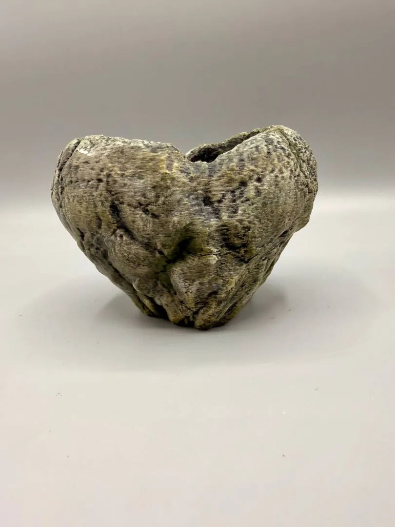 Stone Heart Planter — licensed original product photo; supplied unpainted in your chosen PETG colour