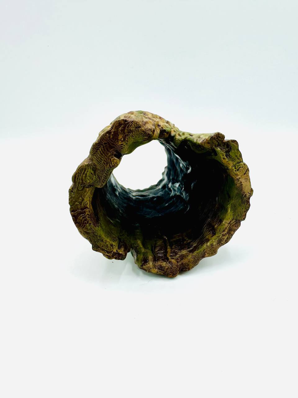 Thick Tree Trunk | Hollow Woodland Log Shelter Secondary image