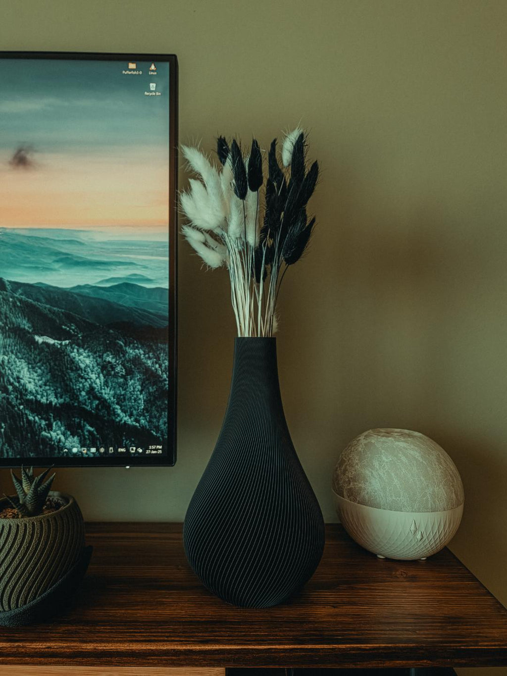 Elegant Bloom Flower Vase, 3D printed in PLA, view 2 of 6