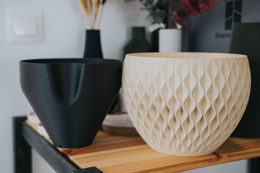 Kosa Sculptural Planters, 3D printed in PLA, view 3 of 10