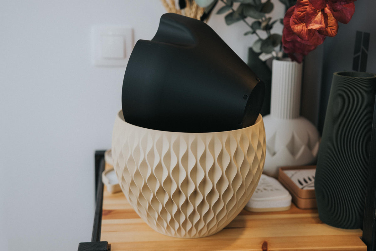 Kosa Sculptural Planters, 3D printed in PLA, view 4 of 10