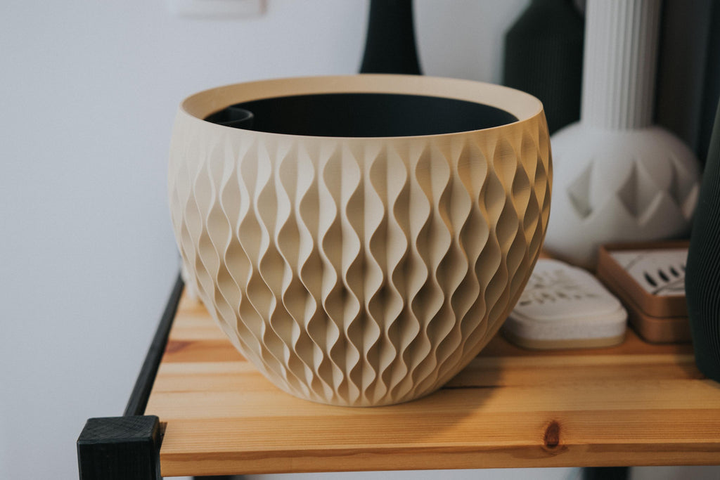 Kosa Sculptural Planters, 3D printed in PLA, view 5 of 10