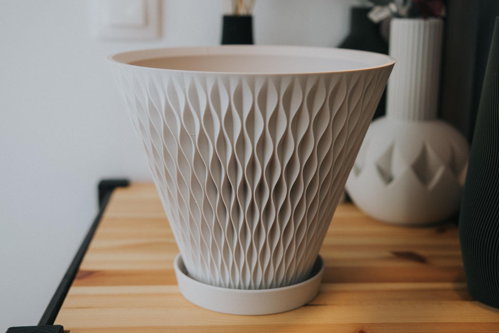 Kosa Sculptural Planters, 3D printed in PLA, view 8 of 10