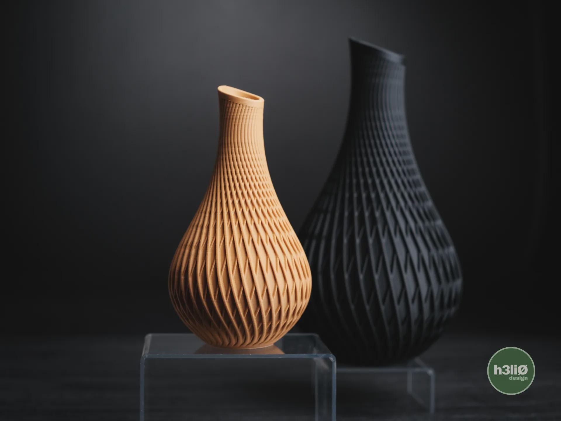 Vantra Geometric Vase Secondary image