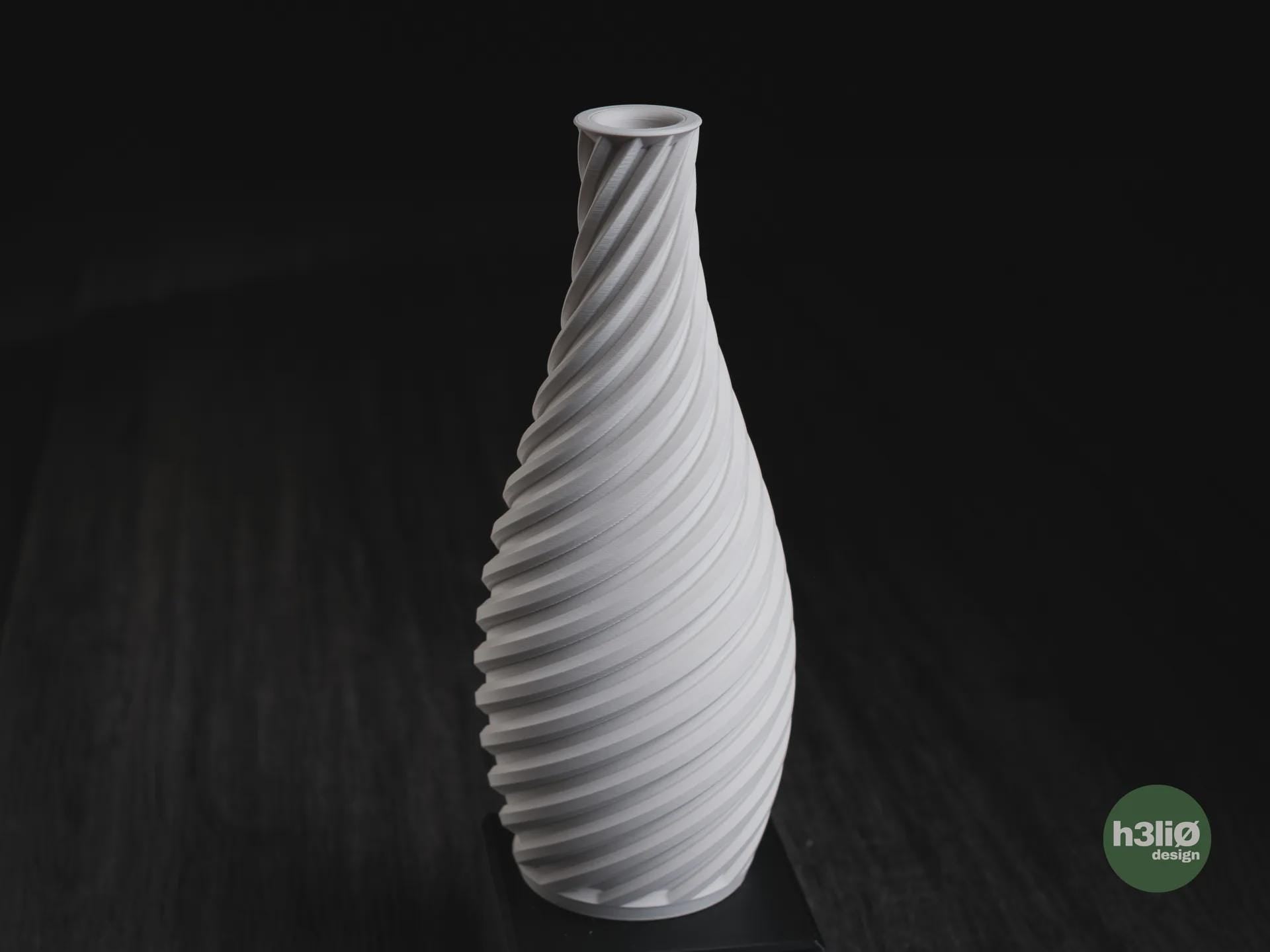 Aveiro Geometric Vase Secondary image