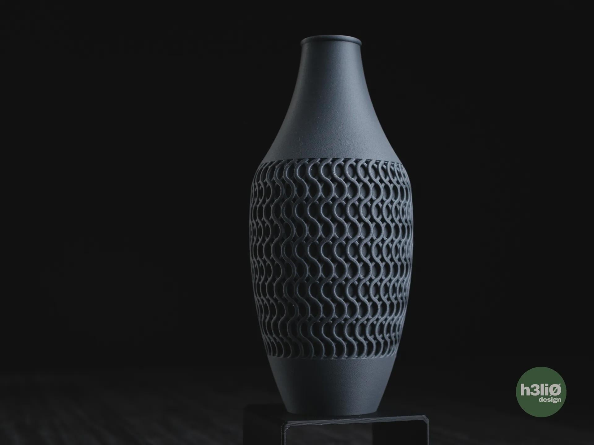 Sintra Geometric Vase Secondary image