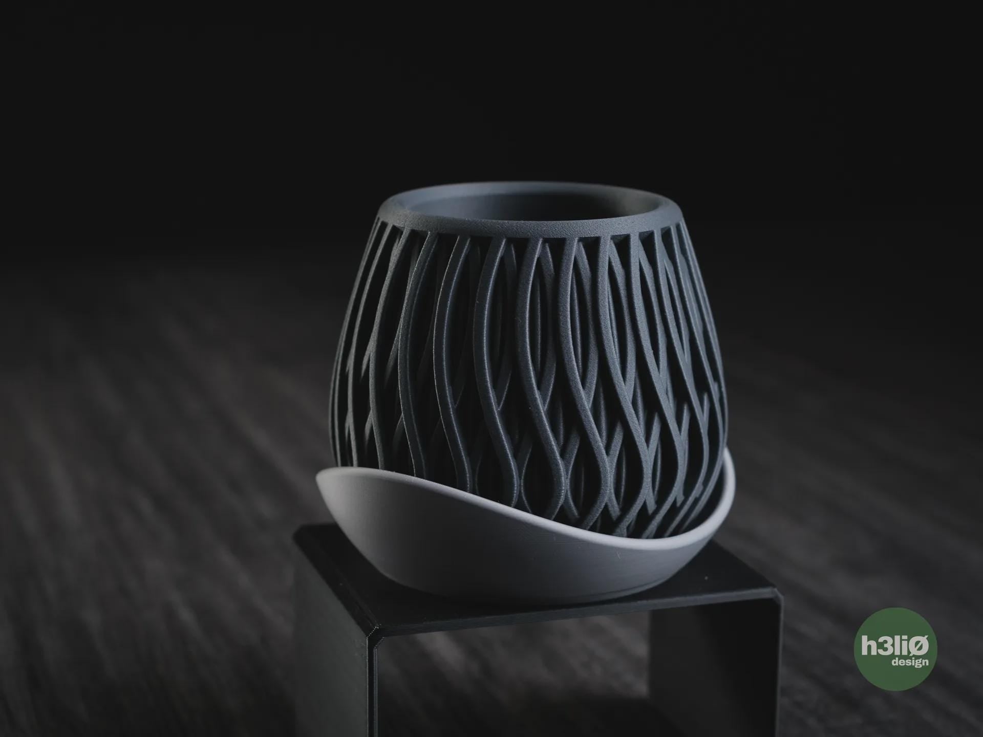 Alvao Geometric Planter Secondary image
