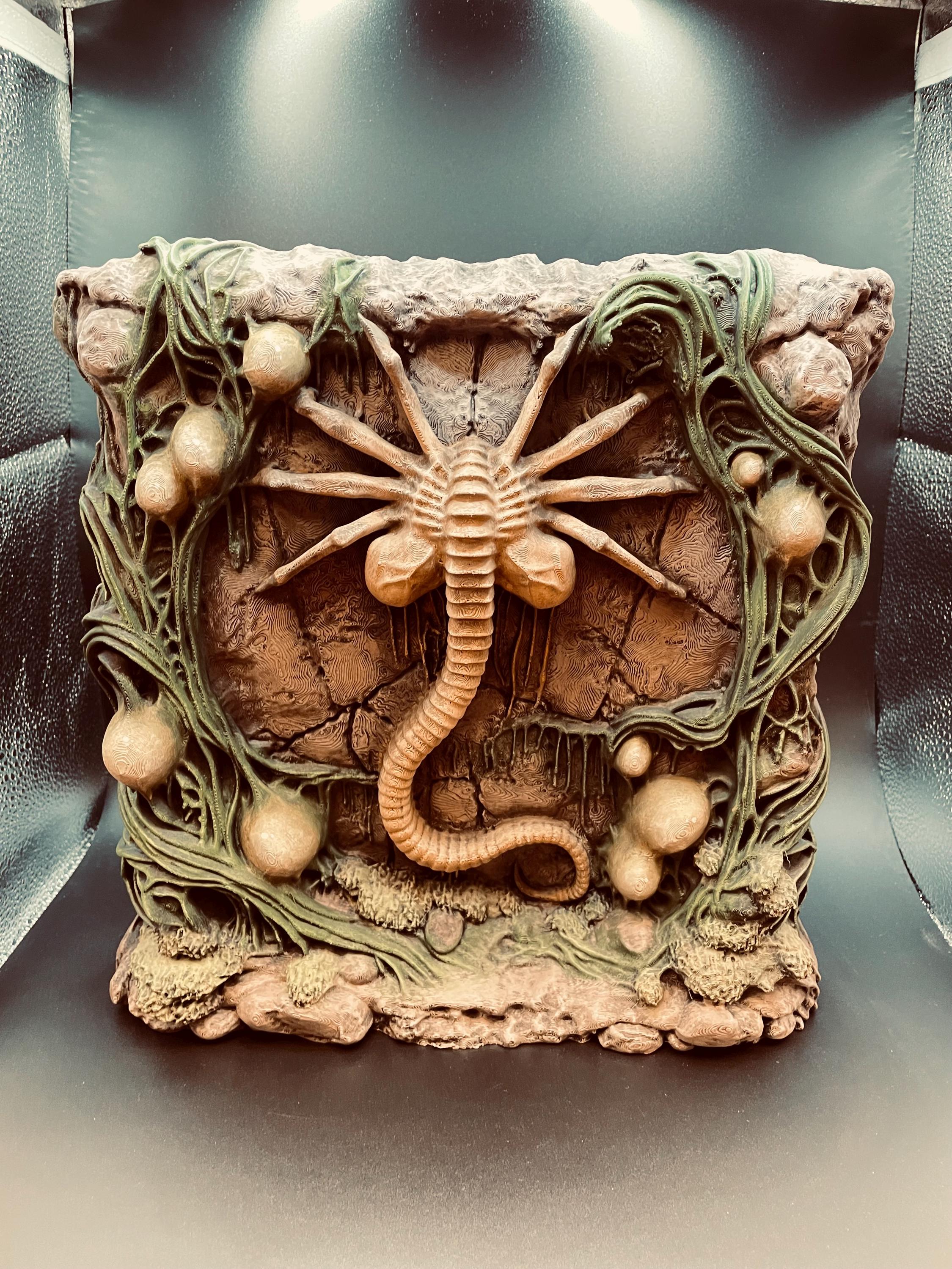 Hand-Painted Facehugger 3D Background, Ships as Shown Secondary image