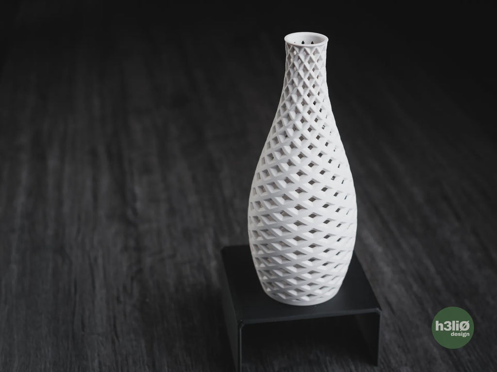 Alvar Geometric Vase, 3D printed in PLA, view 9 of 10