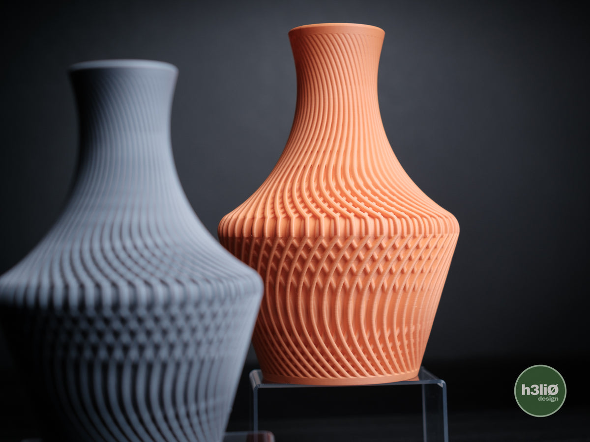 lucid vase – gallery