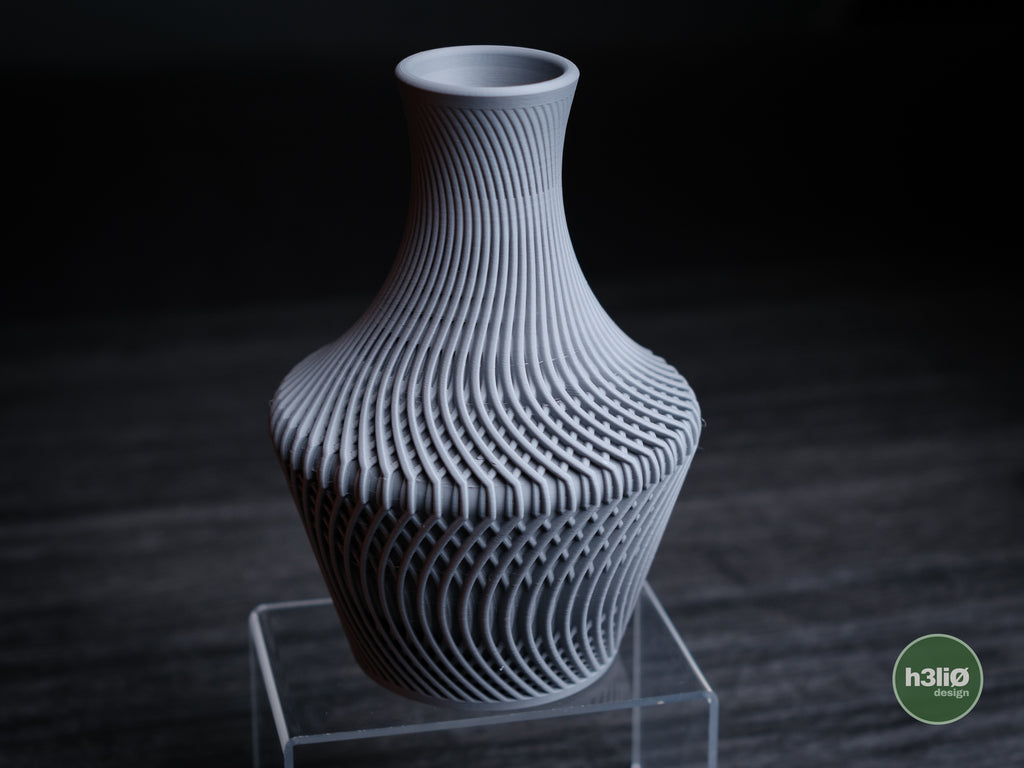 lucid vase – gallery