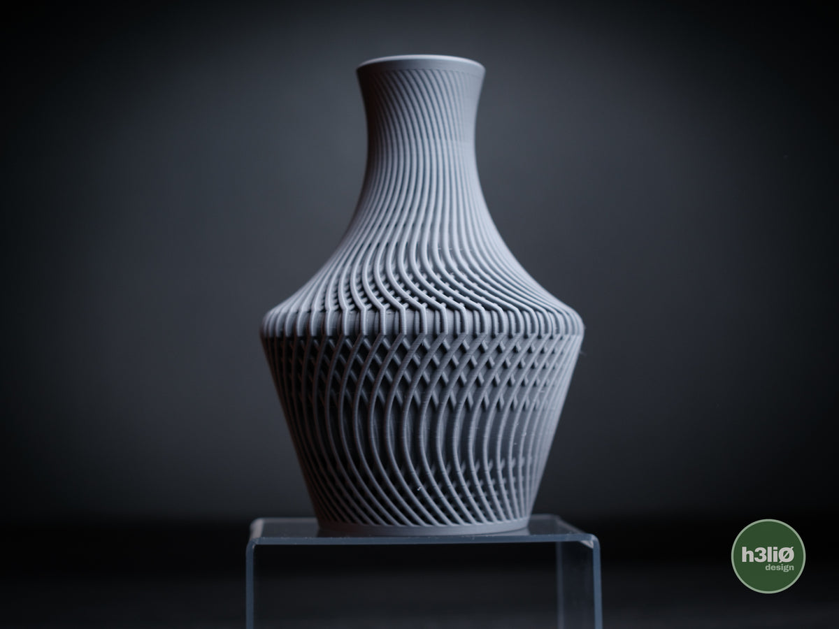 lucid vase – gallery
